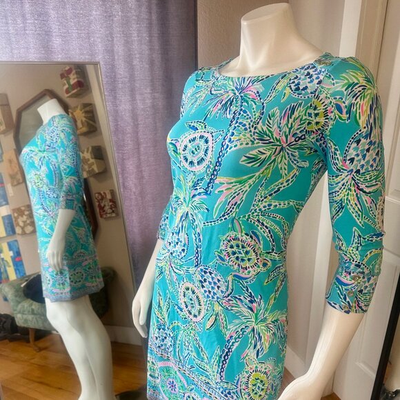 Unique Lilly Pulitzer UPF 50+ Sophie Bermuda Blue Turtle Dress - Picture 3 of 11